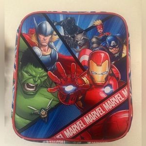 NWT Accessory Innovations Marvel Universe North-South Kids Lunch Bag
